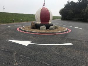 roundabout line markings